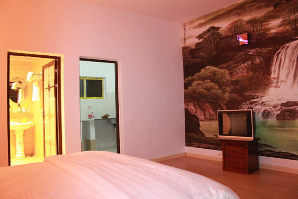 The Sleepy Teepee Hotel Яншо Номер фото